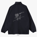 Ветровка с капюшоном