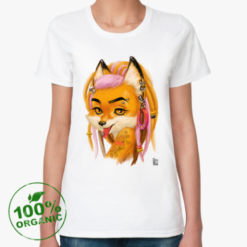 Женская футболка из органик-хлопка с принтом Неформальная лиса с пирсингом дредами и тату