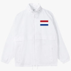 Ветровка с капюшоном