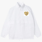 Ветровка с капюшоном