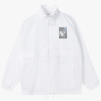 Ветровка с капюшоном