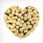 Сердце из роз