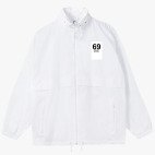 Ветровка с капюшоном