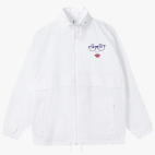 Ветровка с капюшоном