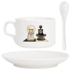 Чёрный кот, белая кошка. Шахматы.