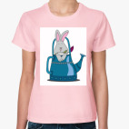 Зайчонок в садовой лейке. Я люблю тебя