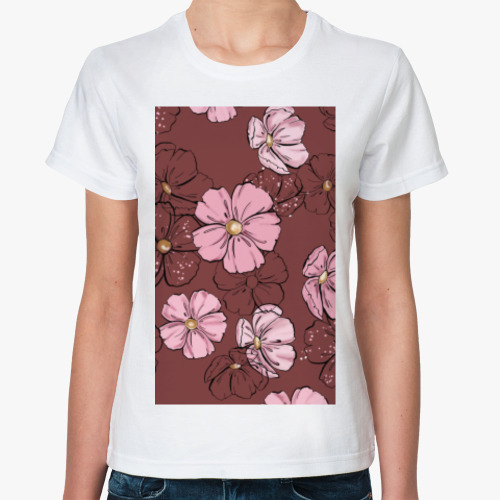 Классическая футболка с принтом Нежные цветы