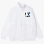 Ветровка с капюшоном