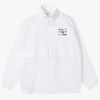 Ветровка с капюшоном