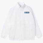 Ветровка с капюшоном