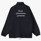 Ветровка с капюшоном