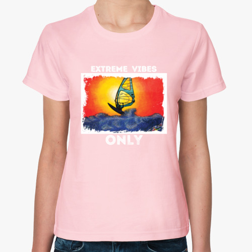 Женская футболка с принтом Виндсерфер на закате