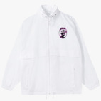 Ветровка с капюшоном