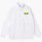 Ветровка с капюшоном