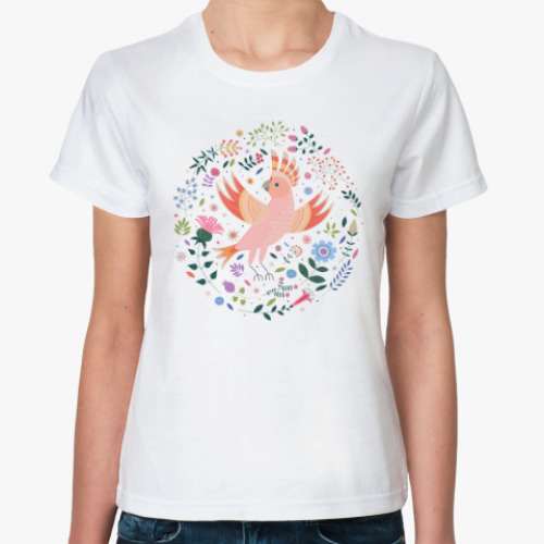 Классическая футболка Какаду среди цветов
