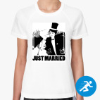 Женская спортивная футболка