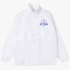 Ветровка с капюшоном