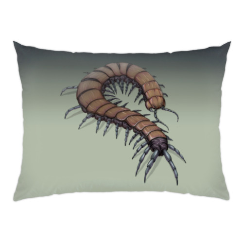 Подушка с принтом Сколопендра макро