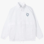 Ветровка с капюшоном