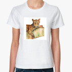 Тигренок на дереве