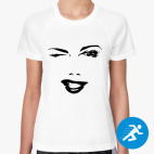 Женская спортивная футболка