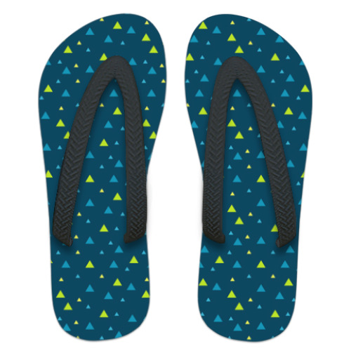 Шлепанцы (сланцы) с принтом треугольники