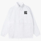 Ветровка с капюшоном