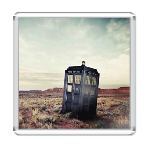 Магнит TARDIS In The Desert