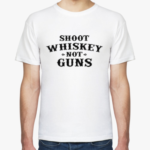 Футболка с принтом Shoot Whiskey Not Guns