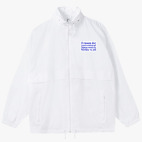 Ветровка с капюшоном