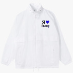 Ветровка с капюшоном