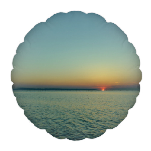 Подушка с принтом Море