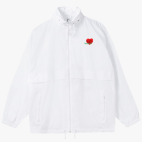 Ветровка с капюшоном