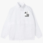 Ветровка с капюшоном