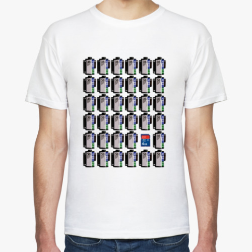 Футболка с принтом Пленка vs. SD