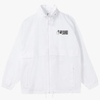 Ветровка с капюшоном