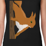 Белка на дереве