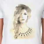 Девушка в колье