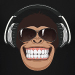 Обезьяна в наушниках