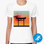 Женская спортивная футболка