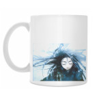 Девочка с закрытыми глазами