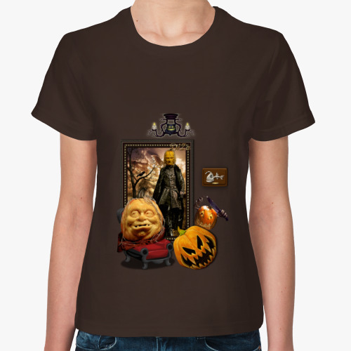 Женская футболка с принтом Фамильный портрет в готическом интерьере