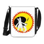 Лунный кот сидит на луне