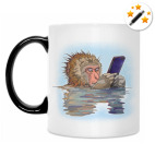 Обезьяна с мобильником