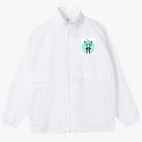 Ветровка с капюшоном