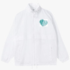 Ветровка с капюшоном